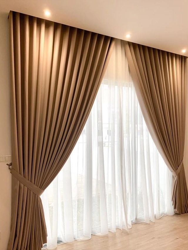 BLINDS AND CURTAINS 0 BLINDS AND CURTAINS 0